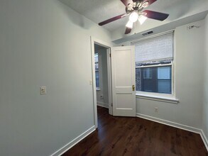 3727 N Pine Grove Ave in Chicago, IL - Building Photo - Building Photo