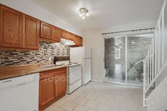 2109 Manson Ave in Metairie, LA - Building Photo - Building Photo