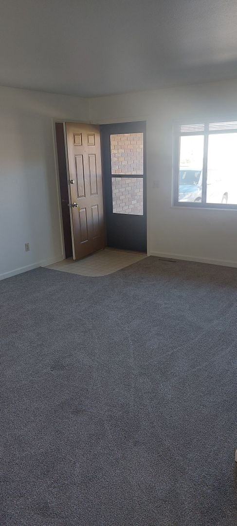 property at 3229 Pleasant Acres Dr