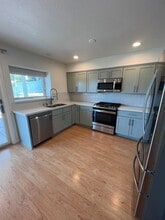850 Leppert Ct in San Diego, CA - Building Photo - Building Photo