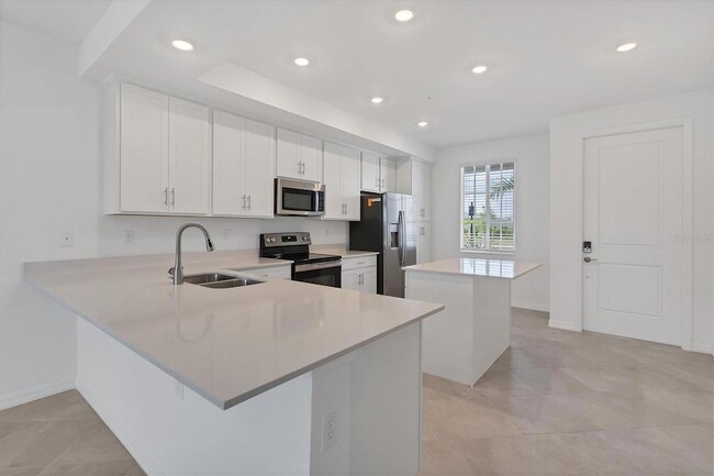 12180 Wellen Golf St, Unit 104 in Venice, FL - Building Photo - Building Photo