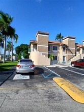 6726 SW 130th Pl in Miami, FL - Building Photo - Building Photo