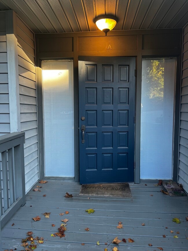 301 Harbor Heights Dr in Lexington, SC - Foto de edificio - Building Photo