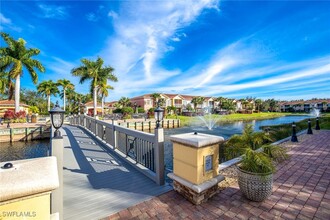 20201 Estero Gardens Cir in Estero, FL - Foto de edificio - Building Photo