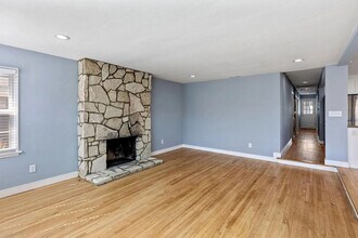 435 Longfellow Ave in Hermosa Beach, CA - Building Photo - Building Photo