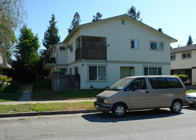 5161 Lapa Dr in San Jose, CA - Building Photo - Building Photo