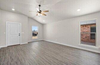 2145 Langford Ave in Lubbock, TX - Building Photo - Building Photo