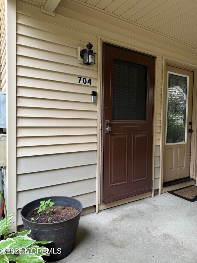 704 Violet Ln in Jackson Township, NJ - Building Photo - Building Photo