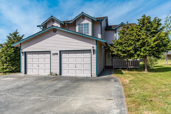 property at 1173 SW Kaleeton Loop