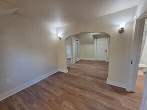 124 S Lake St in Gillett, WI - Building Photo - Building Photo