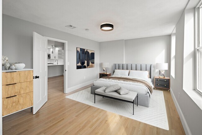 64 Trenton St, Unit #3 in Boston, MA - Building Photo - Building Photo