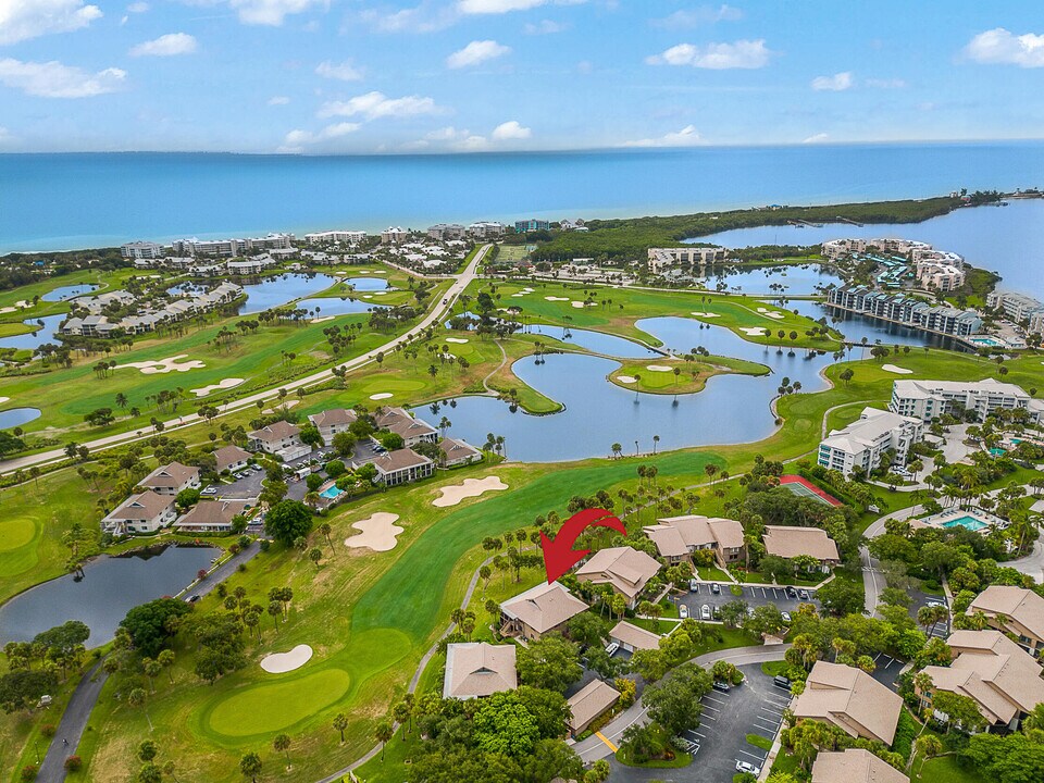 269 NE Edgewater Dr in Stuart, FL - Building Photo