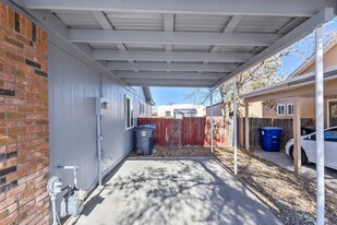 6615 Azuelo Ave NW in Albuquerque, NM - Foto de edificio - Building Photo