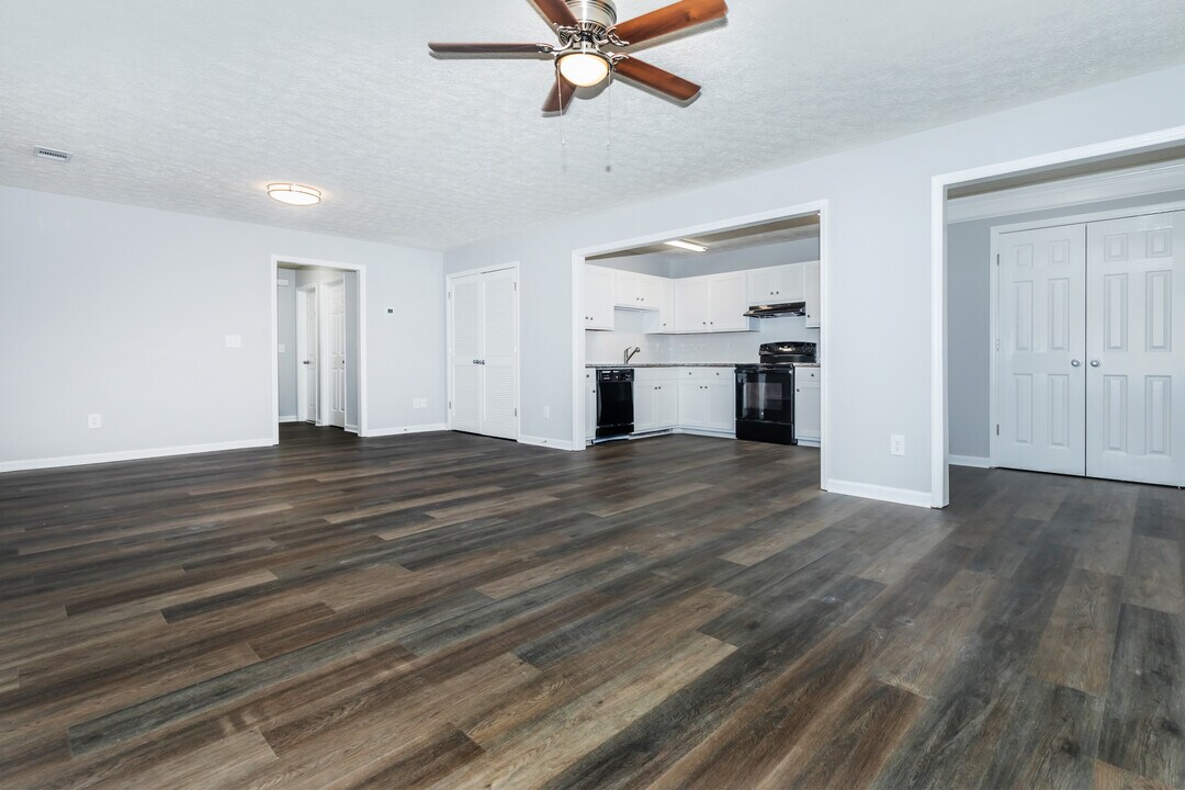 Summertree Apartment Homes in Phenix City, AL - Building Photo