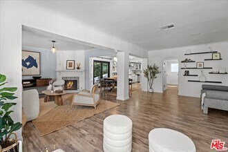 4104 Saugus Ave in Los Angeles, CA - Building Photo - Building Photo