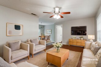 215 Shore Rd in Winter Springs, FL - Building Photo - Building Photo