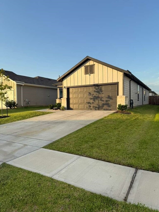 property at 17626 Chisel Plow Dr