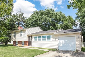 2313 Bernie Dr in Indianapolis, IN - Building Photo - Building Photo