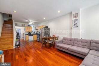1038 S Bouvier St in Philadelphia, PA - Building Photo - Building Photo