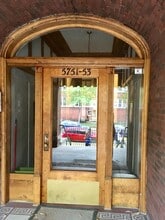 5751-53 N Winthrop Ave. in Chicago, IL - Foto de edificio - Building Photo