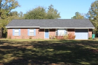 5802 Mt Tabor Rd in Greenwood, FL - Foto de edificio - Building Photo