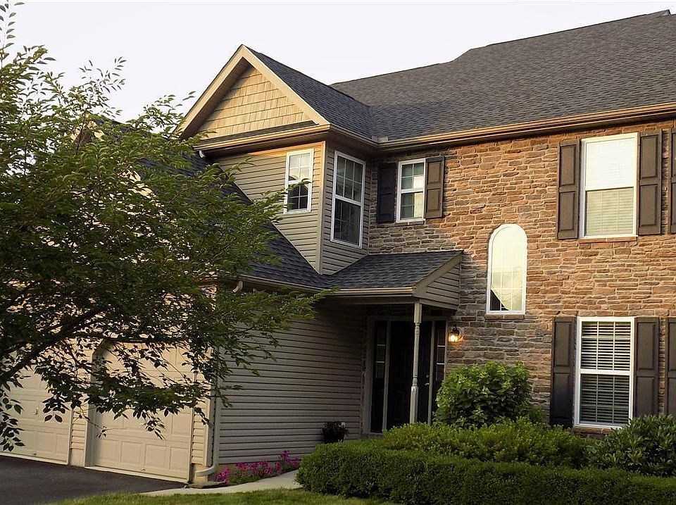 1537 Abigail Ln in Allentown, PA - Foto de edificio
