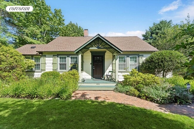 property at 414 Main St