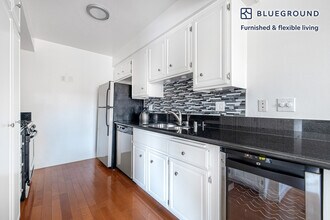 11908 Dorothy St in Los Angeles, CA - Building Photo - Building Photo