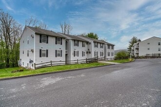 9 Lexington Ave, Unit 3 in Harriman, NY - Building Photo - Building Photo