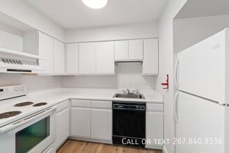 300 College Park Dr in Altoona, PA - Foto de edificio - Building Photo