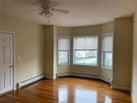 15 Newton Ave in Westerly, RI - Building Photo
