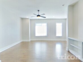 1214 Hillwood Private Cove in Nashville, TN - Building Photo - Building Photo