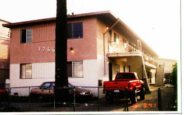 1766 New England St in Los Angeles, CA - Building Photo