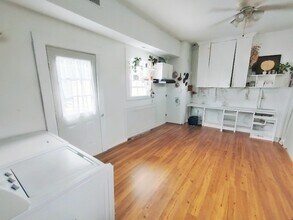 197 Spring St in Charleston, SC - Building Photo - Building Photo