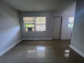 1281 NW 60th St in Miami, FL - Building Photo