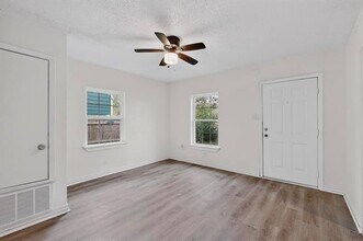 1210 Grant St in Dallas, TX - Building Photo - Building Photo