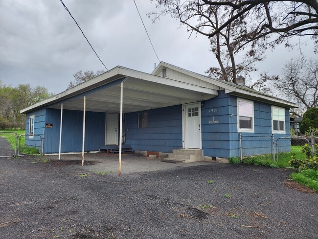 1591 Elm St in Clarkston, WA - Building Photo - Building Photo