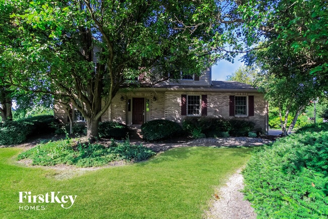 property at 5130 Lakeside Dr
