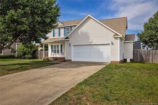 1414-1412 Seabiscuit Dr in Hope Mills, NC - Building Photo