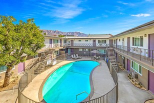 Luxe at Burbank in Burbank, CA - Building Photo