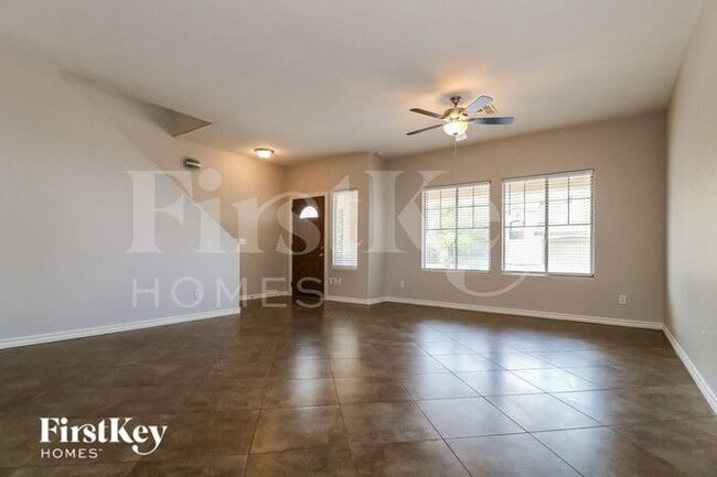property at 2903 W Cavalier Dr