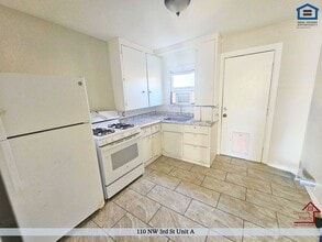 110 NW 3rd St in Lawton, OK - Building Photo - Building Photo