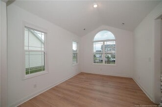 212 Stafford Ave in Raeford, NC - Foto de edificio - Building Photo
