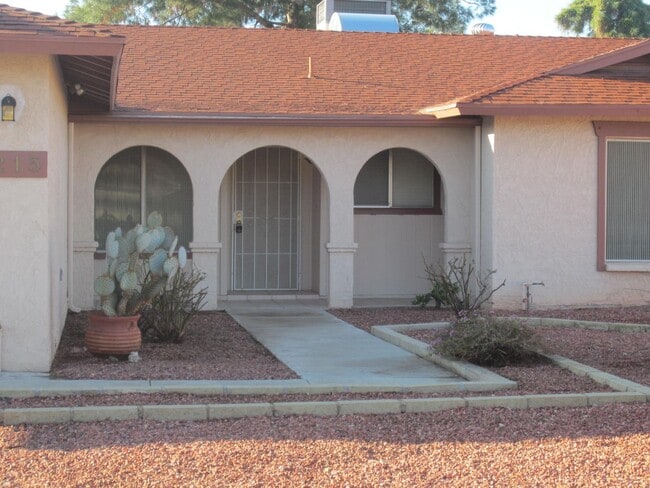 property at 5215 W Garden Dr