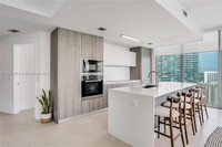 2900 NE 7th Ave, Unit 3702 in Miami, FL - Building Photo - Building Photo