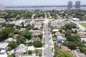 631 46th St in West Palm Beach, FL - Building Photo - Building Photo