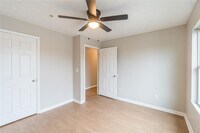 5301 Waldrop Pl photo'
