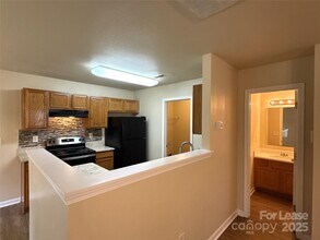 6831 Sunman Rd in Charlotte, NC - Building Photo - Building Photo