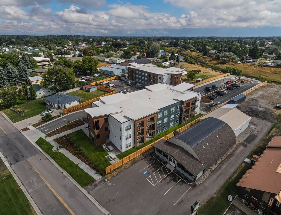 Skyview in Kalispell, MT - Foto de edificio