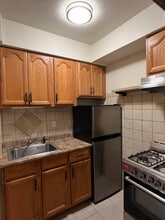 134 Paulison Ave in Ridgefield Park, NJ - Foto de edificio - Building Photo